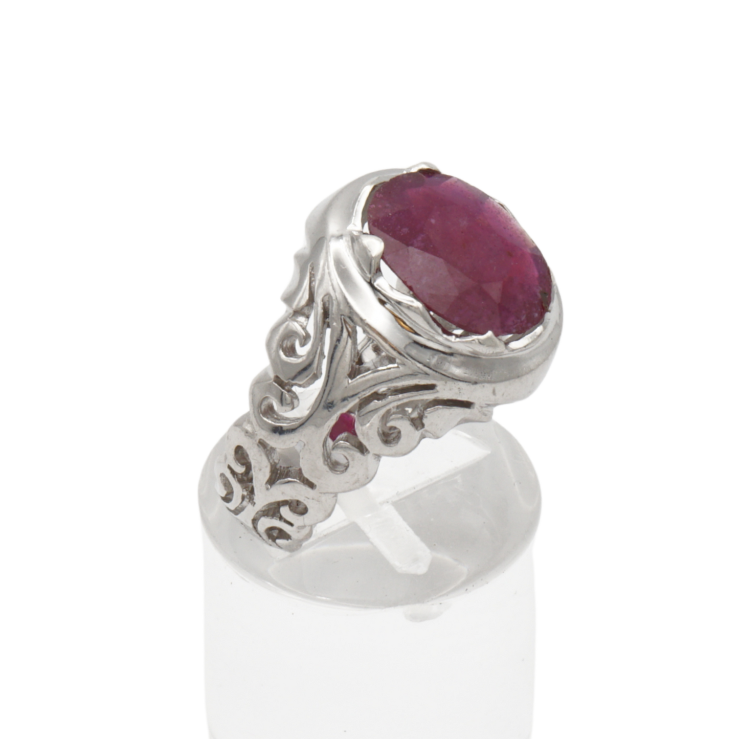 925 Silberring mit echtem Rubin – Handarbeit