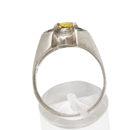 925 Silberring mit natürlichem Saphir und grünen Zirkonia