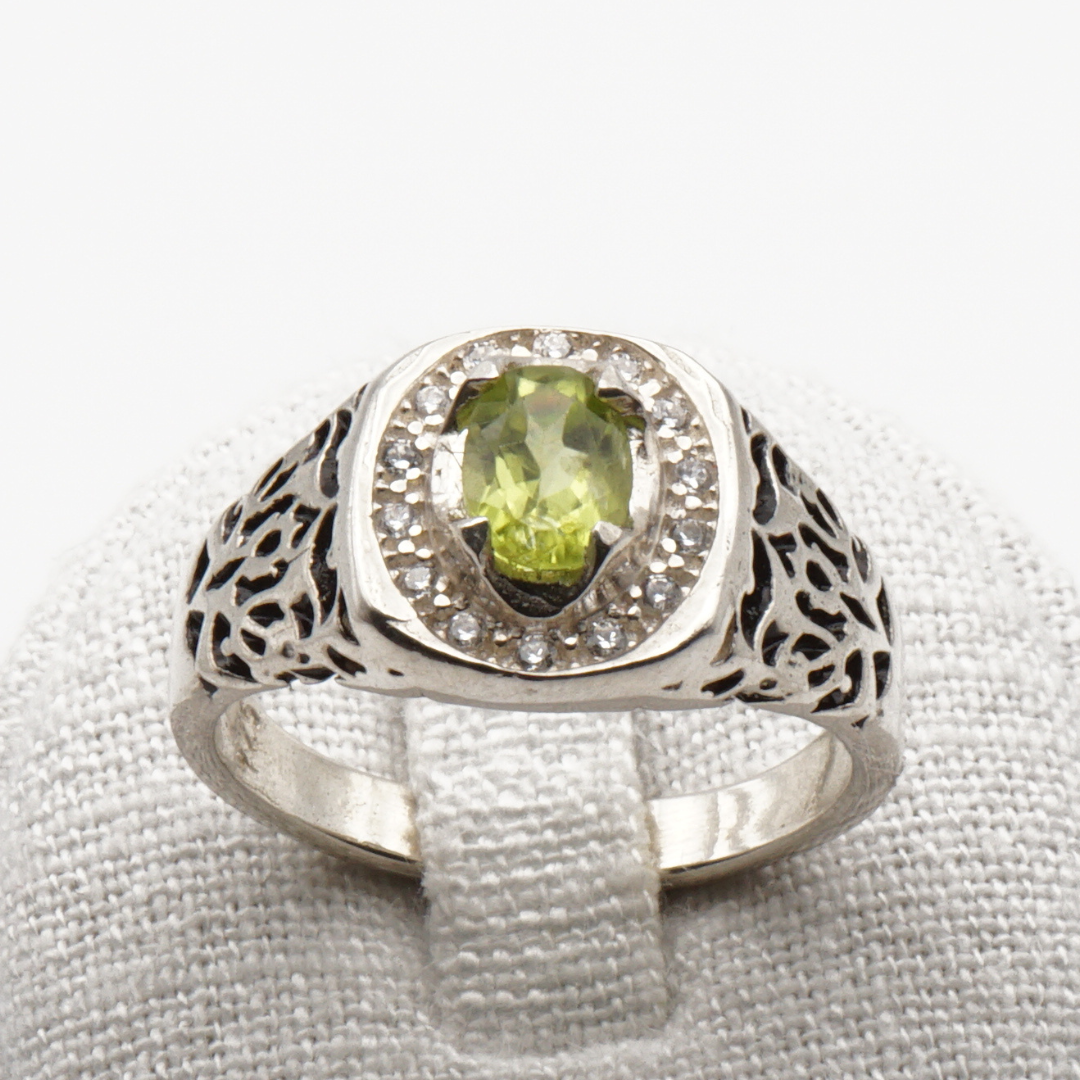 925 Silber Herrenring mit echtem Peridot - Zabarjad