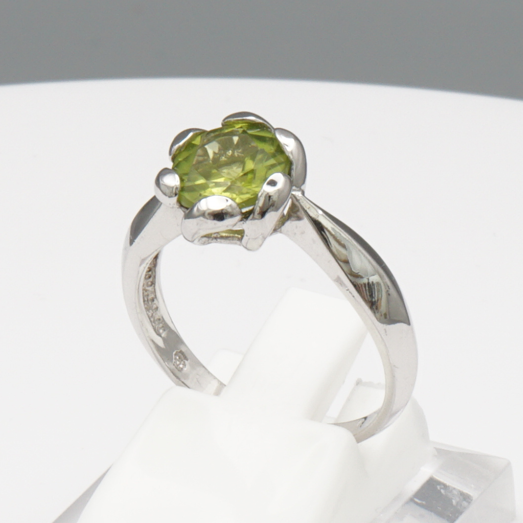 925 Damen Ring mit echtem Peridot - Zabarjad