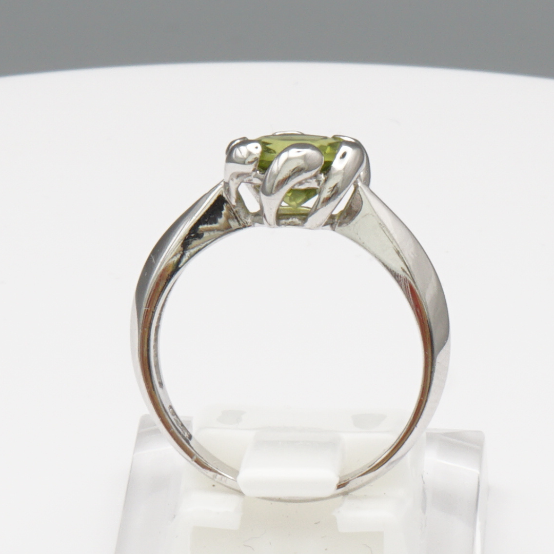 925 Damen Ring mit echtem Peridot - Zabarjad