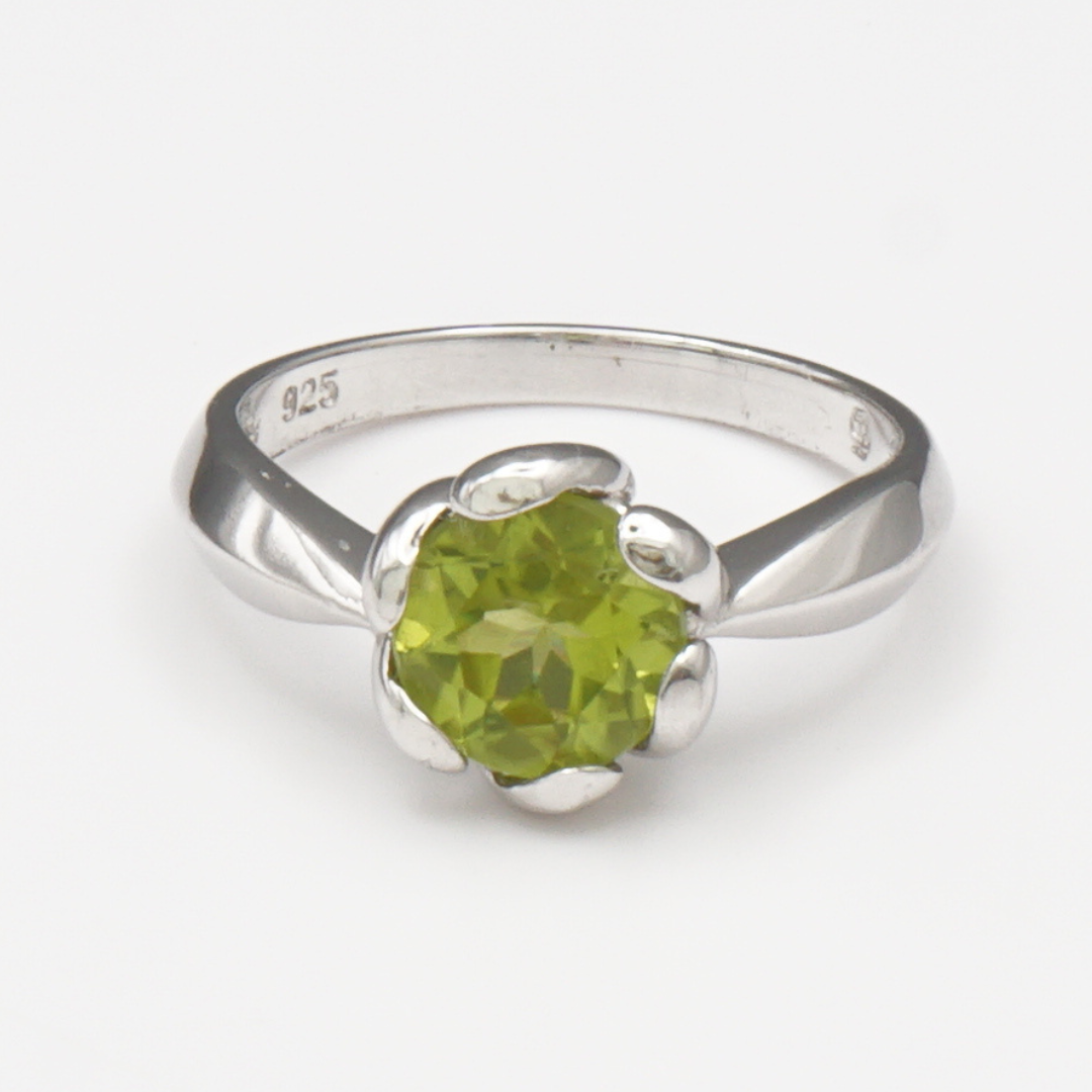925 Damen Ring mit echtem Peridot - Zabarjad