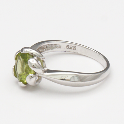 925 Damen Ring mit echtem Peridot - Zabarjad