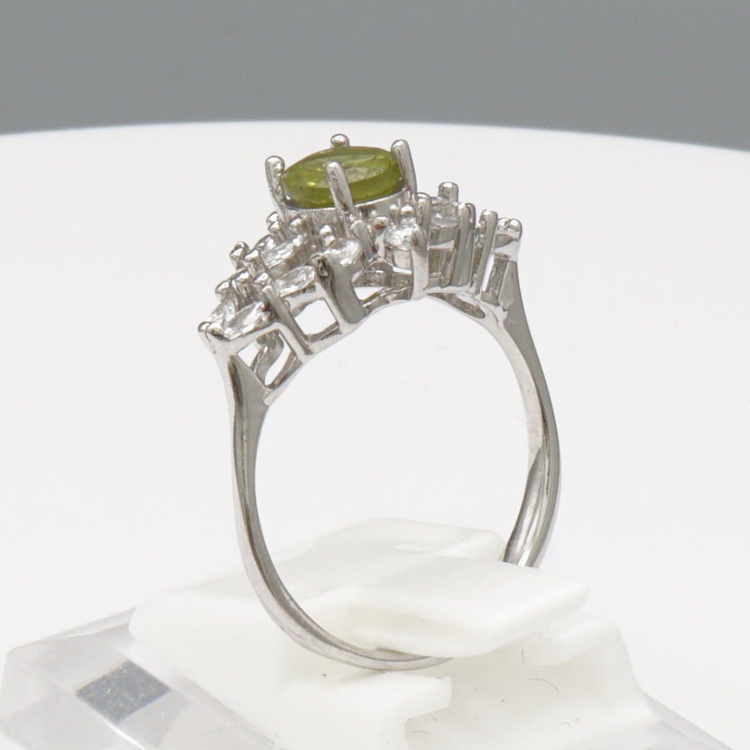 925 Damen Ring mit echtem Peridot - Zabarjad