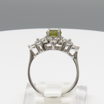 925 Damen Ring mit echtem Peridot - Zabarjad