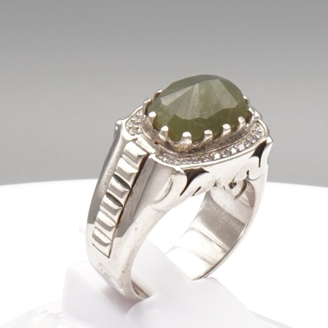 Massiver 925 Silberring mit Jade – Handarbeit