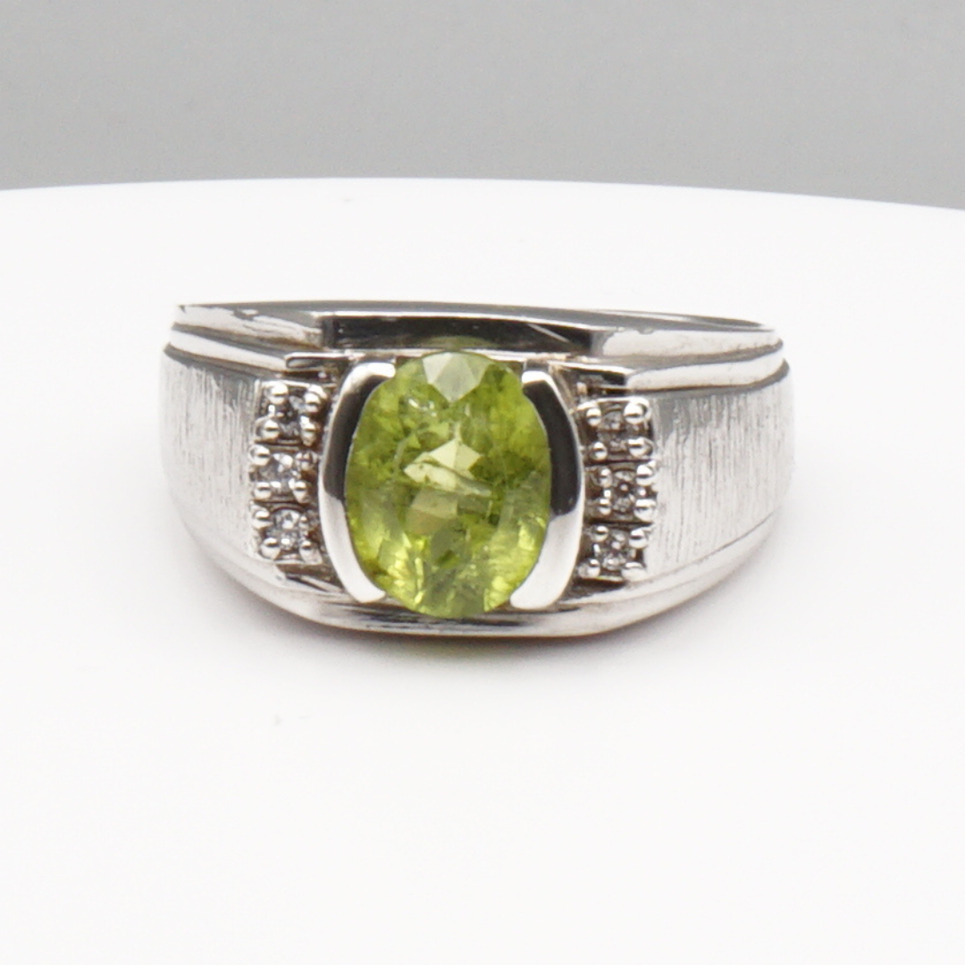 925 Silberring mit echtem Peridot und 6 Zikronia-Steinen